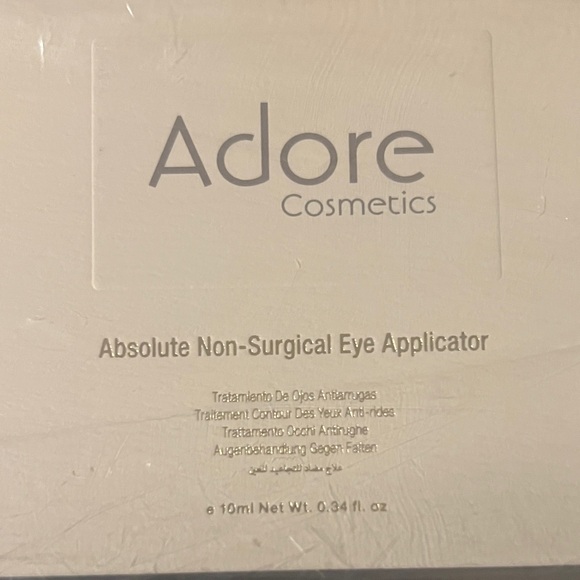 Adore Cosmetics Eye Applicator - Cream